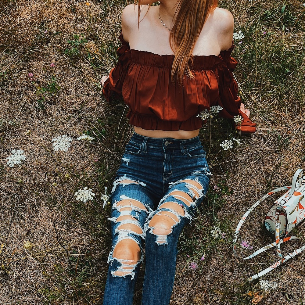 Brown Puff-Sleeve Blouse